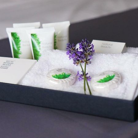Areal Botanika Hotel Unhošť Екстериор снимка