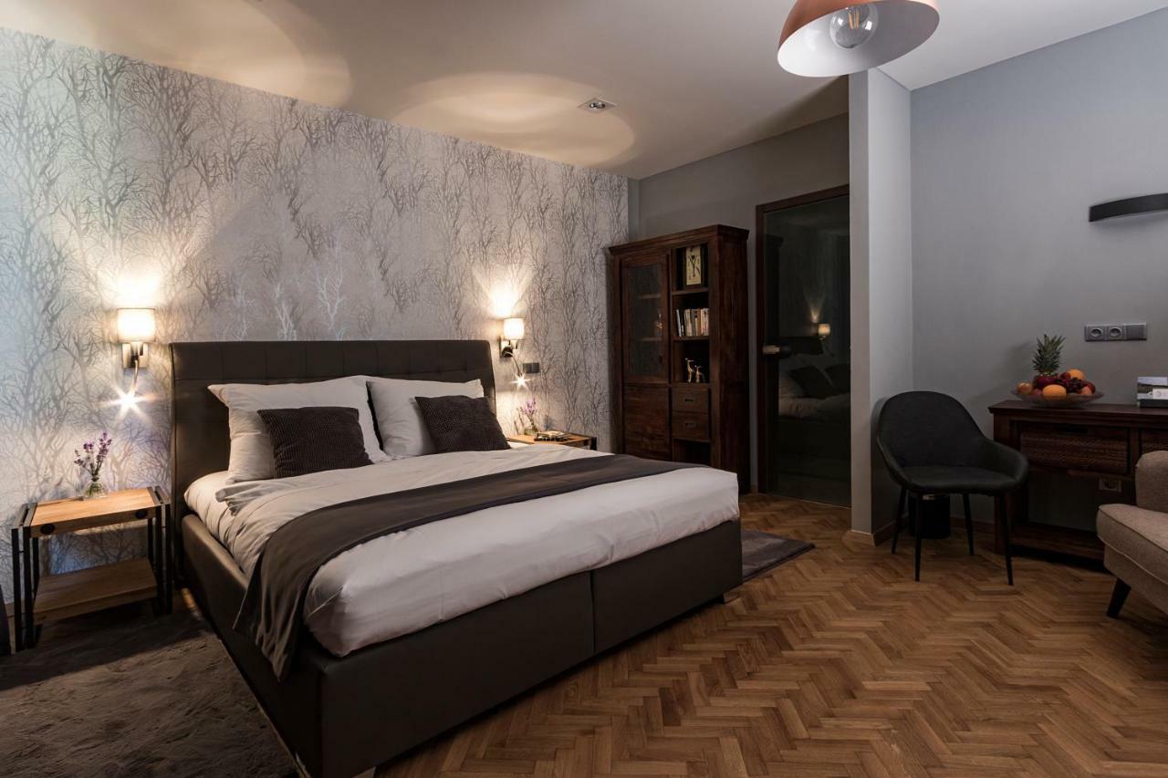 Areal Botanika Hotel Unhošť Екстериор снимка